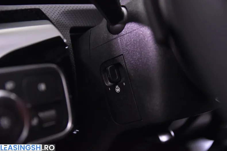 Mercedes-Benz A 180 (Clasa A) din 2024 cu 7.956 km - oferta MER208458 - foto 16