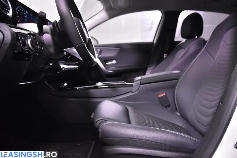 Mercedes-Benz A 180 (Clasa A) din 2024 cu 7.956 km - oferta MER208458 - foto 25