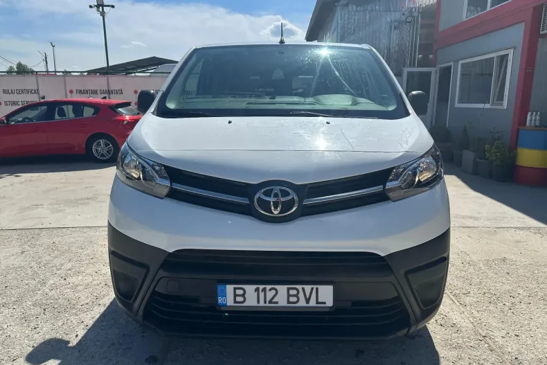 Toyota Proace din 2021 cu 135.713 km - oferta TOY208461 - foto 2