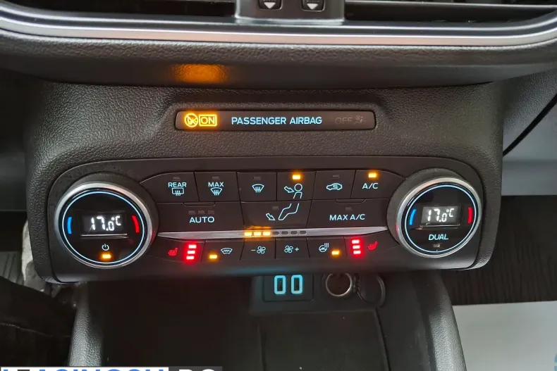 Ford Focus din 2021 cu 81.727 km - oferta FOR208466 - foto 19