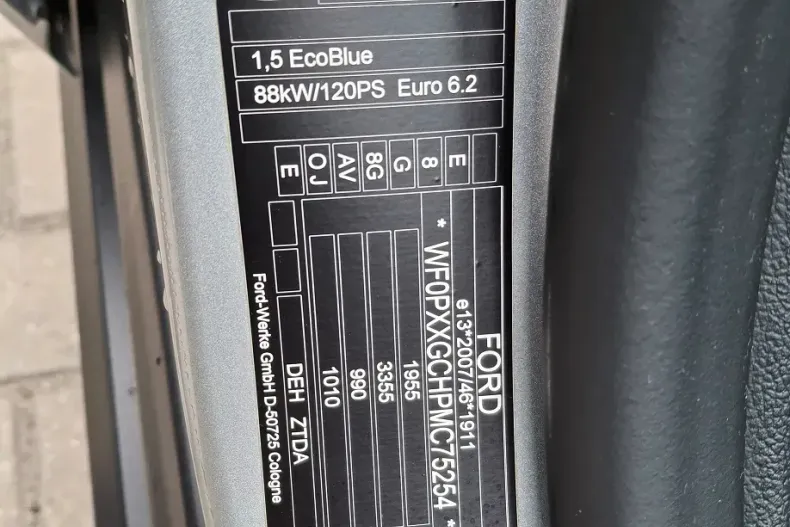 Ford Focus din 2021 cu 81.727 km - oferta FOR208466 - foto 21