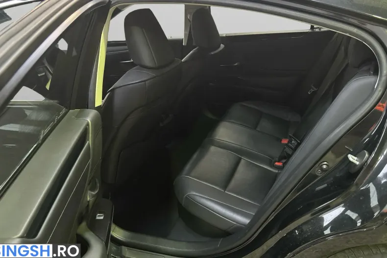Lexus Seria ES din 2021 cu 164.278 km - oferta LEX208468 - foto 7