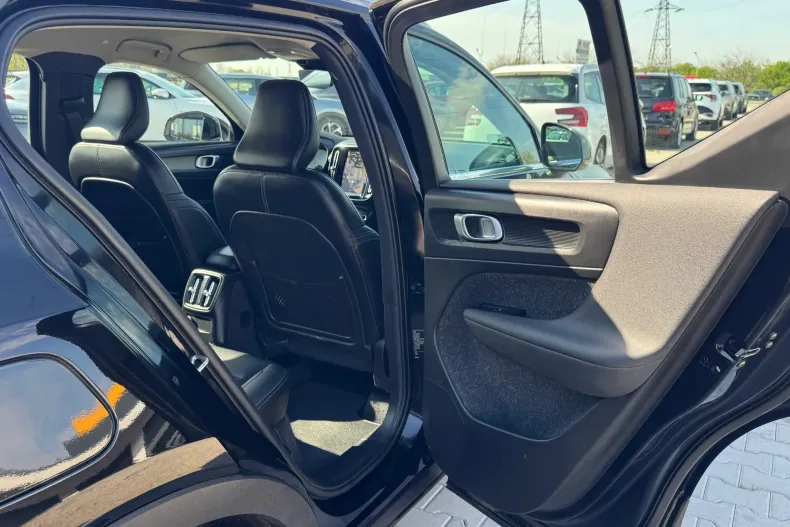 Volvo XC40 din 2021 cu 144.660 km - oferta VOL208479 - foto 22
