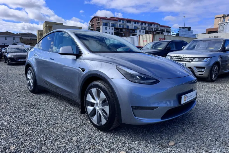 Tesla Model Y din 2023 cu 41.906 km - oferta TES208484 - foto 2