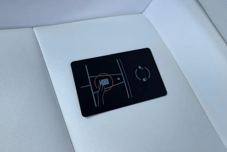 Tesla Model Y din 2023 cu 41.906 km - oferta TES208484 - foto 6