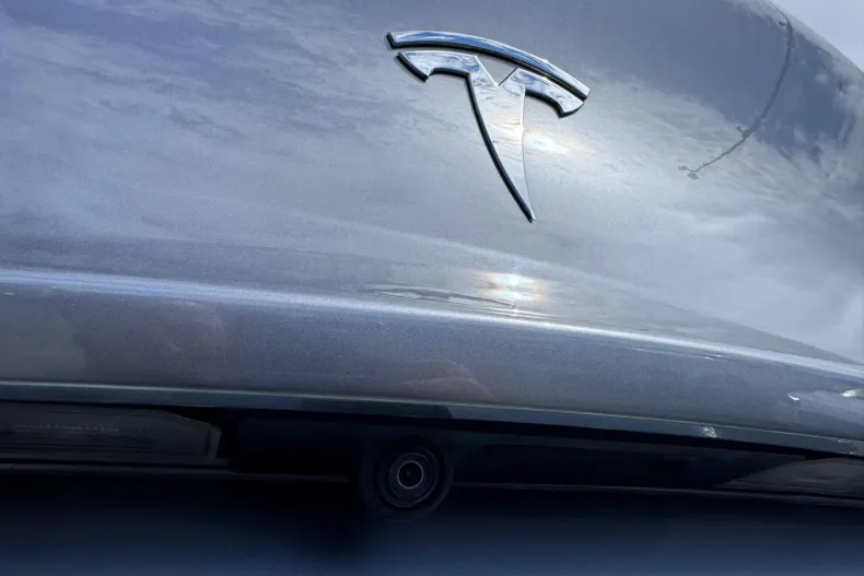 Tesla Model Y din 2023 cu 41.906 km - oferta TES208484 - foto 13