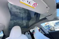 Tesla Model Y din 2023 cu 41.906 km - oferta TES208484 - foto 19