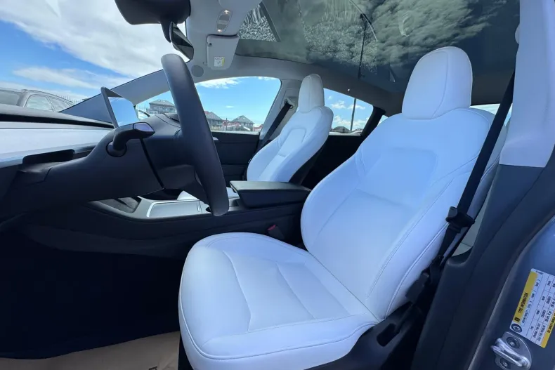 Tesla Model Y din 2023 cu 41.906 km - oferta TES208484 - foto 24