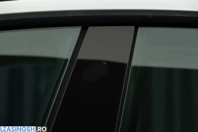 Tesla Model 3 din 2023 cu 58.000 km - oferta TES208486 - foto 34