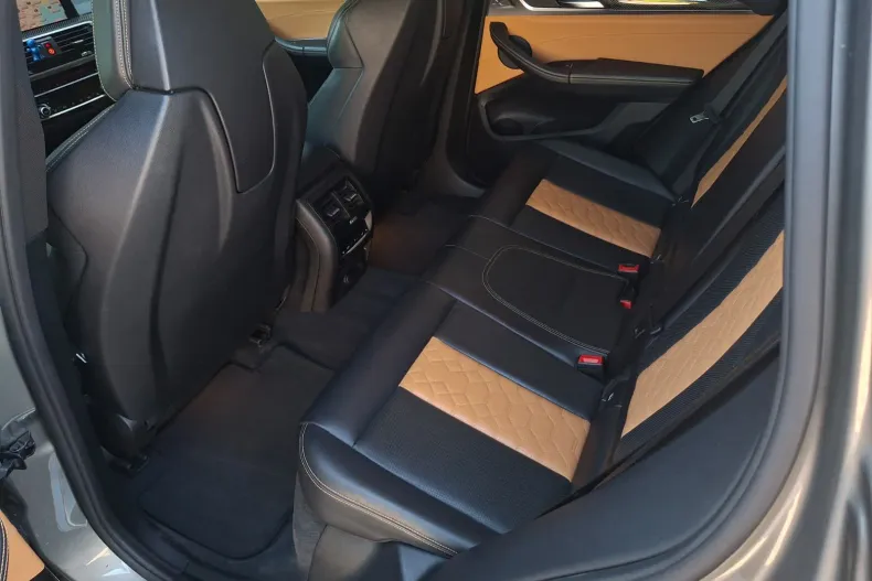 BMW X3 (Seria X) din 2021 cu 87.117 km - oferta BMW208487 - foto 14