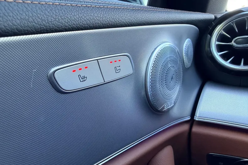 Mercedes-Benz E din 2020 cu 47.394 km - oferta MER208490 - foto 16