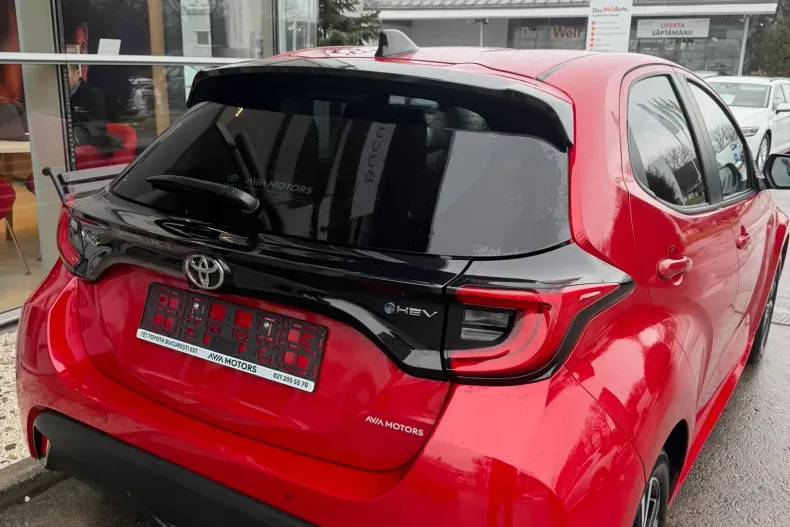 Toyota Yaris din 2025 cu 2.000 km - oferta TOY208491 - foto 7