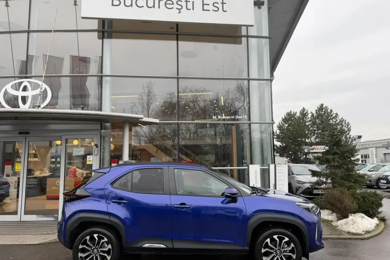 Toyota Yaris Cross din 2025 cu 3.500 km - oferta TOY208492 - foto 1
