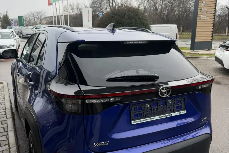 Toyota Yaris Cross din 2025 cu 3.500 km - oferta TOY208492 - foto 6