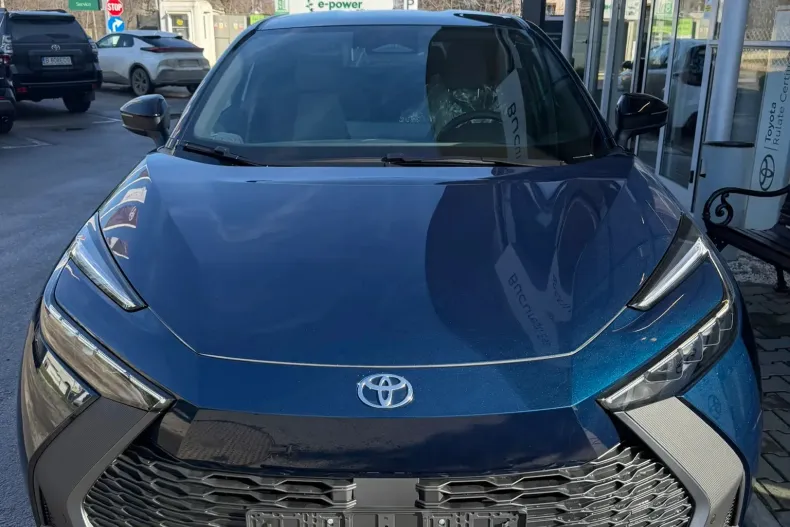 Toyota C-HR din 2025 cu 2.300 km - oferta TOY208494 - foto 2