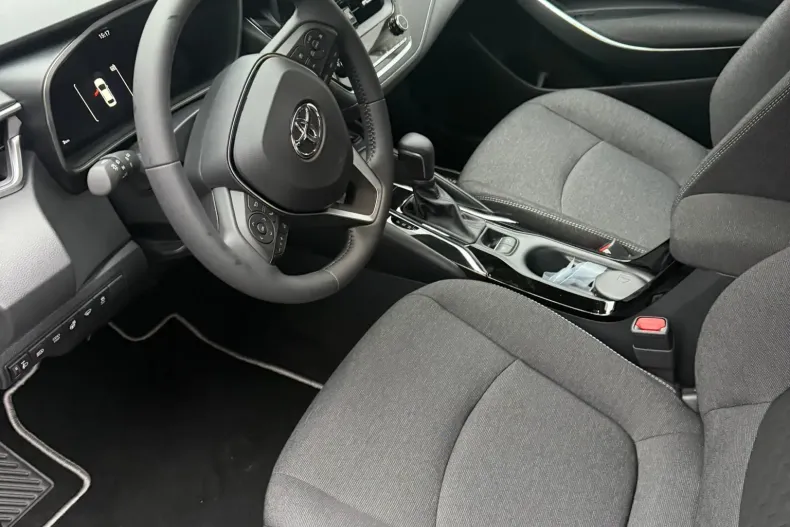 Toyota Corolla din 2025 cu 2.500 km - oferta TOY208496 - foto 7