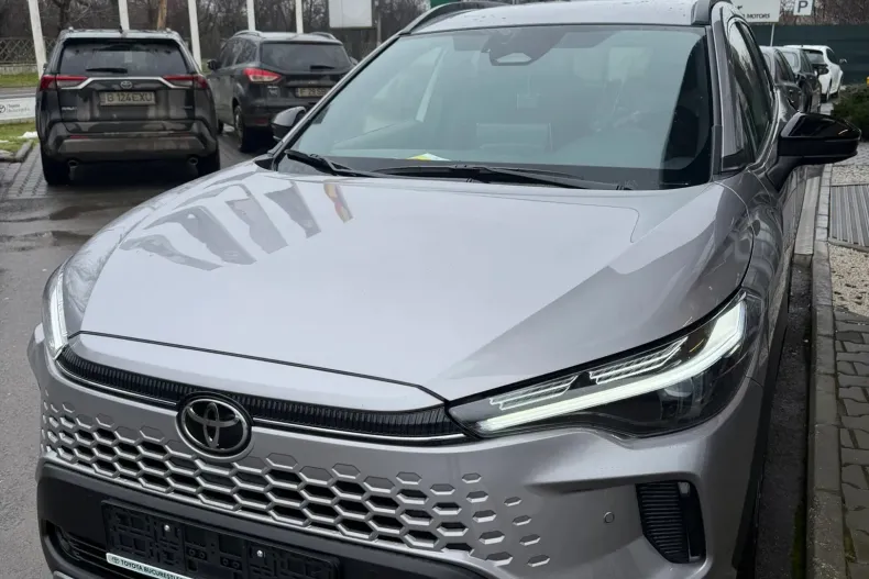 Toyota Corolla Cross din 2025 cu 4.300 km - oferta TOY208497 - foto 4