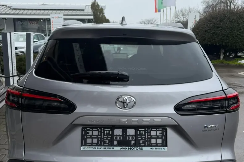 Toyota Corolla Cross din 2025 cu 4.300 km - oferta TOY208497 - foto 5