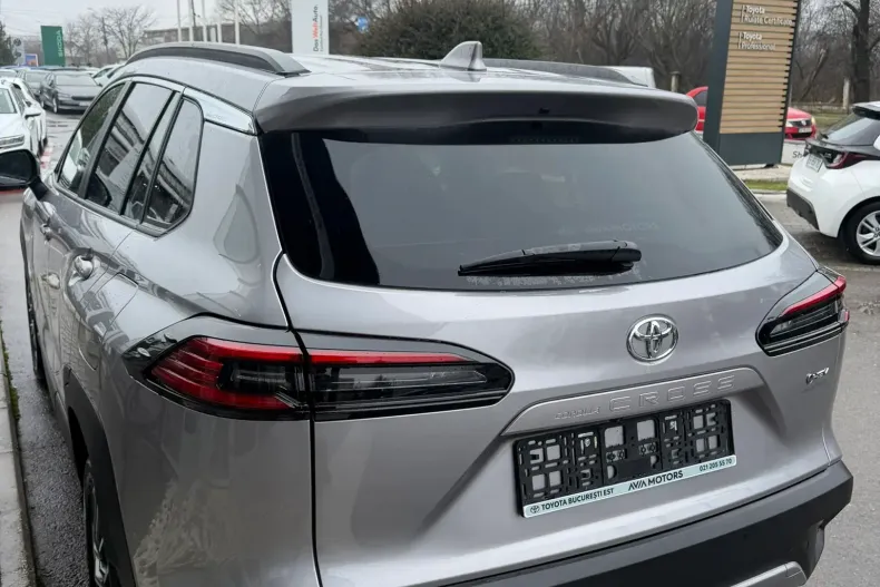 Toyota Corolla Cross din 2025 cu 4.300 km - oferta TOY208497 - foto 6
