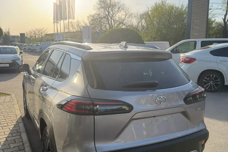 Toyota Corolla Cross din 2025 cu 5 km - oferta TOY208498 - foto 6