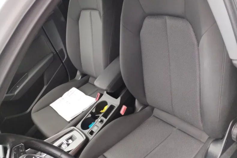 Audi A3 din 2022 cu 52.540 km - oferta AUD208501 - foto 4