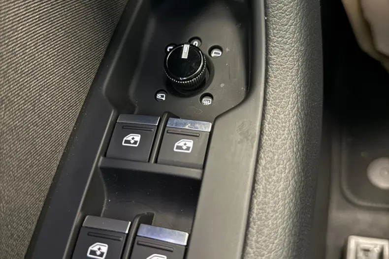 Audi A6 din 2022 cu 23.000 km - oferta AUD208507 - foto 19