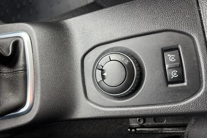 Dacia Duster din 2021 cu 89.700 km - oferta DAC208521 - foto 16