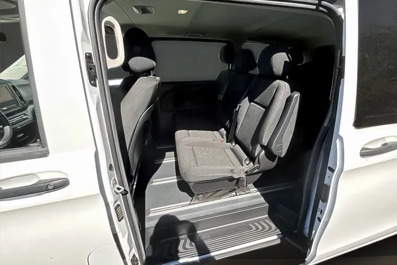 Mercedes-Benz Vito din 2024 cu 51.400 km - oferta MER208525 - foto 13