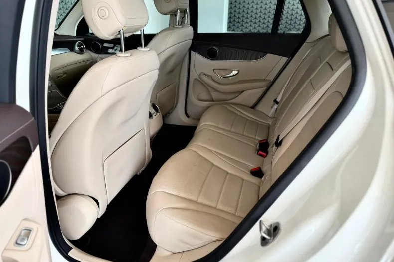 Mercedes-Benz GLC din 2021 cu 122.772 km - oferta MER208530 - foto 11