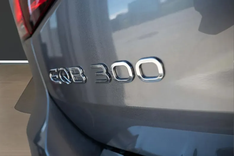 Mercedes-Benz EQB din 2022 cu 26.000 km - oferta MER208531 - foto 8