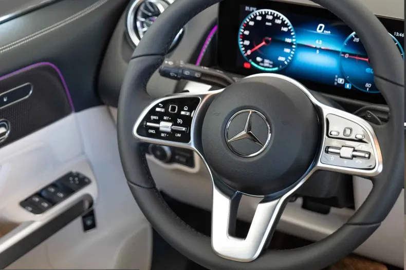 Mercedes-Benz EQB din 2022 cu 26.000 km - oferta MER208531 - foto 20