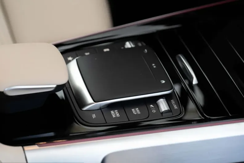 Mercedes-Benz EQB din 2022 cu 26.000 km - oferta MER208531 - foto 21
