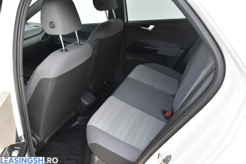 Volkswagen ID.3 din 2023 cu 37.636 km - oferta VOL208540 - foto 15