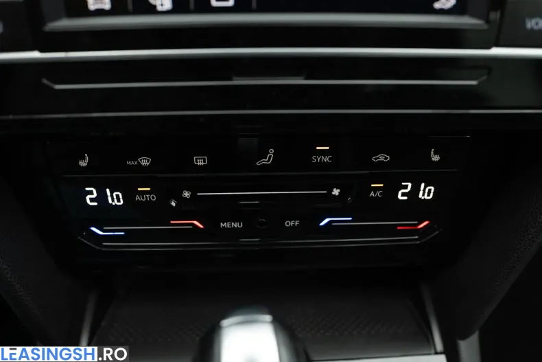 Volkswagen Passat din 2020 cu 65.382 km - oferta VOL208541 - foto 16