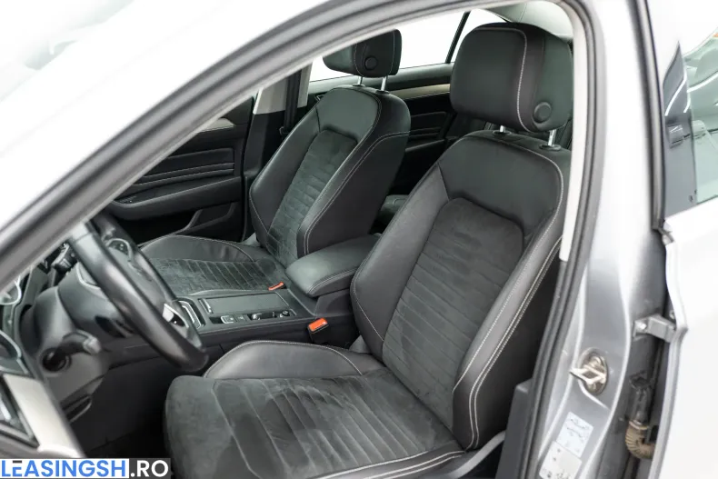 Volkswagen Passat din 2020 cu 65.382 km - oferta VOL208541 - foto 19