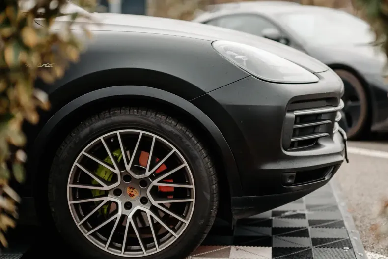 Porsche Cayenne din 2022 cu 37.900 km - oferta POR208550 - foto 2