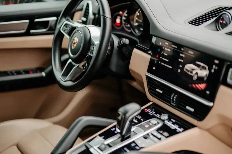 Porsche Cayenne din 2022 cu 37.900 km - oferta POR208550 - foto 17