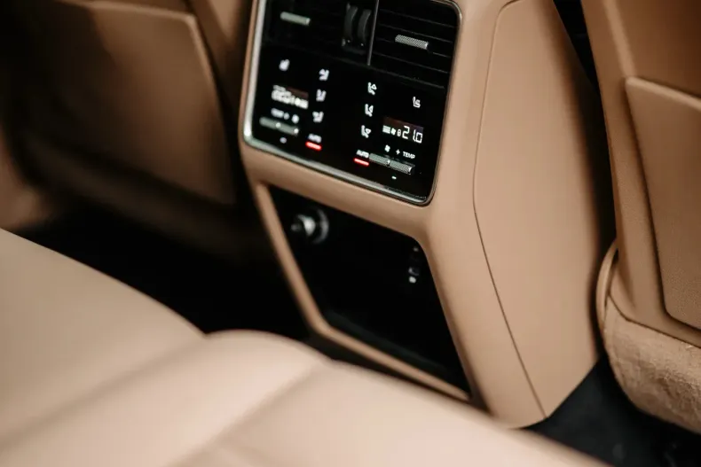 Porsche Cayenne din 2022 cu 37.900 km - oferta POR208550 - foto 32