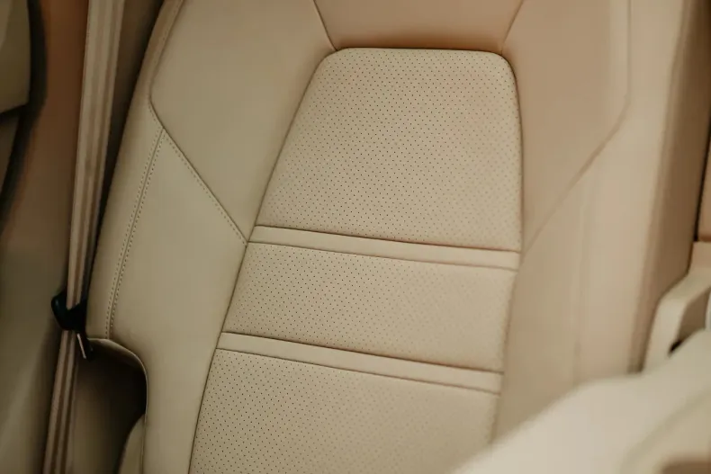Porsche Cayenne din 2022 cu 37.900 km - oferta POR208550 - foto 37