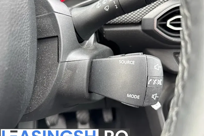 Dacia Sandero din 2024 cu 55.175 km - oferta DAC208551 - foto 31