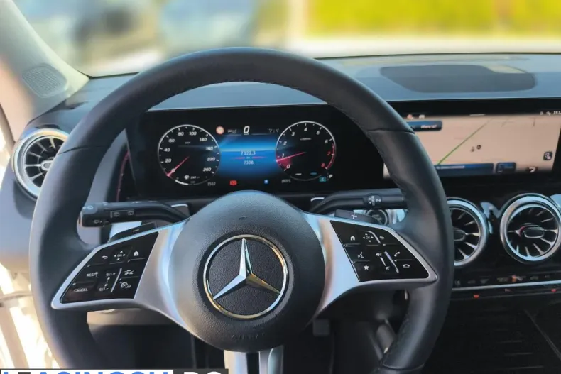 Mercedes-Benz GLB din 2025 cu 7.326 km - oferta MER208565 - foto 10