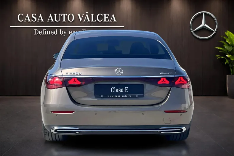 Mercedes-Benz E din 2026 cu 10 km - oferta MER208568 - foto 4