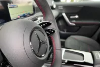 Mercedes-Benz A 200 (Clasa A) din 2024 cu 10 km - oferta MER208570 - foto 16