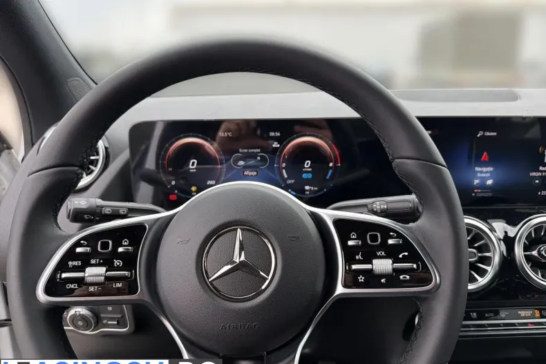 Mercedes-Benz GLA din 2023 cu 10 km - oferta MER208571 - foto 10