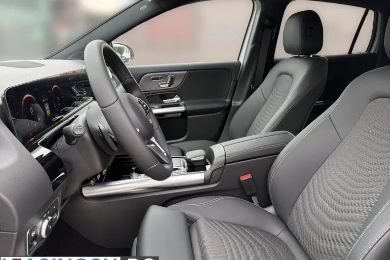 Mercedes-Benz GLA din 2023 cu 10 km - oferta MER208571 - foto 13