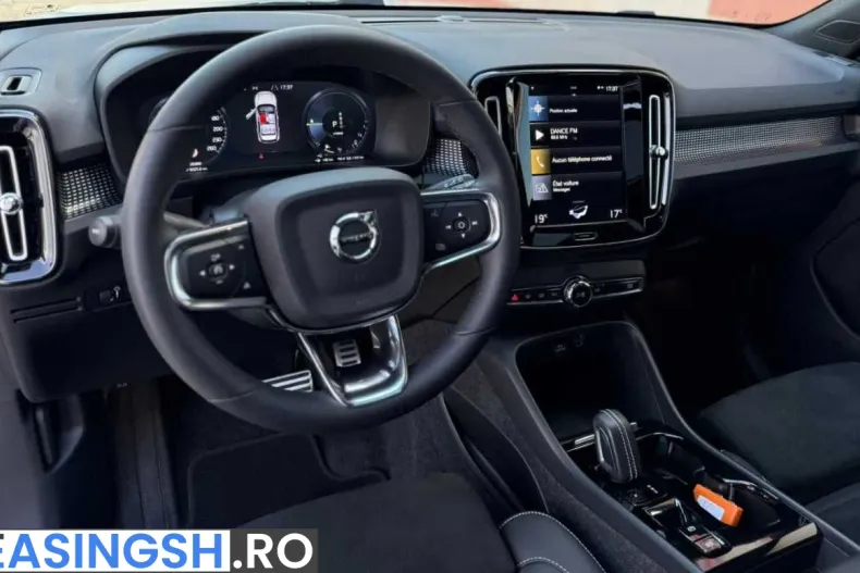 Volvo XC40 din 2021 cu 109.000 km - oferta VOL208574 - foto 21