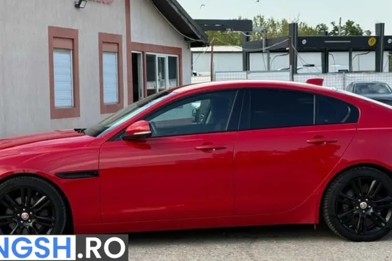 Jaguar XE din 2021 cu 137.000 km - oferta JAG208575 - foto 4