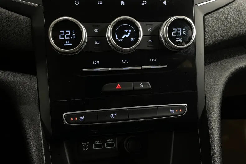 Renault Megane din 2023 cu 45.094 km - oferta REN208591 - foto 16