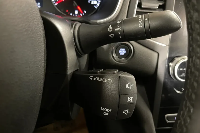 Renault Megane din 2023 cu 45.094 km - oferta REN208591 - foto 20