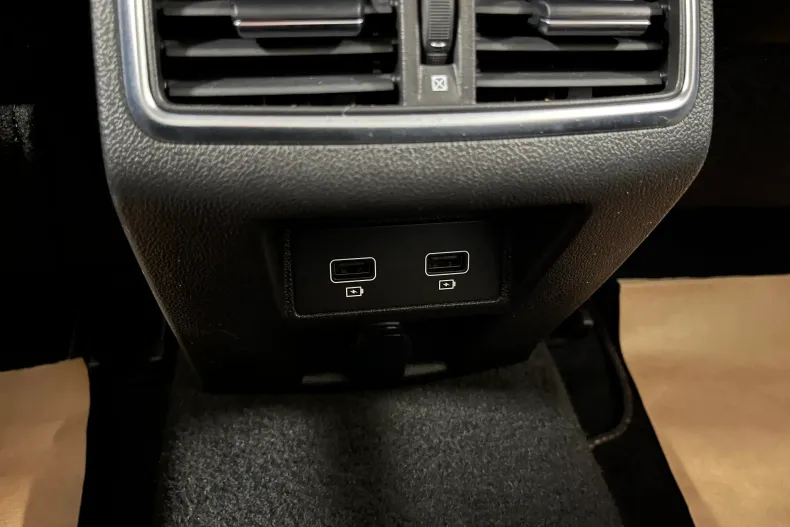 Renault Megane din 2023 cu 45.094 km - oferta REN208591 - foto 22